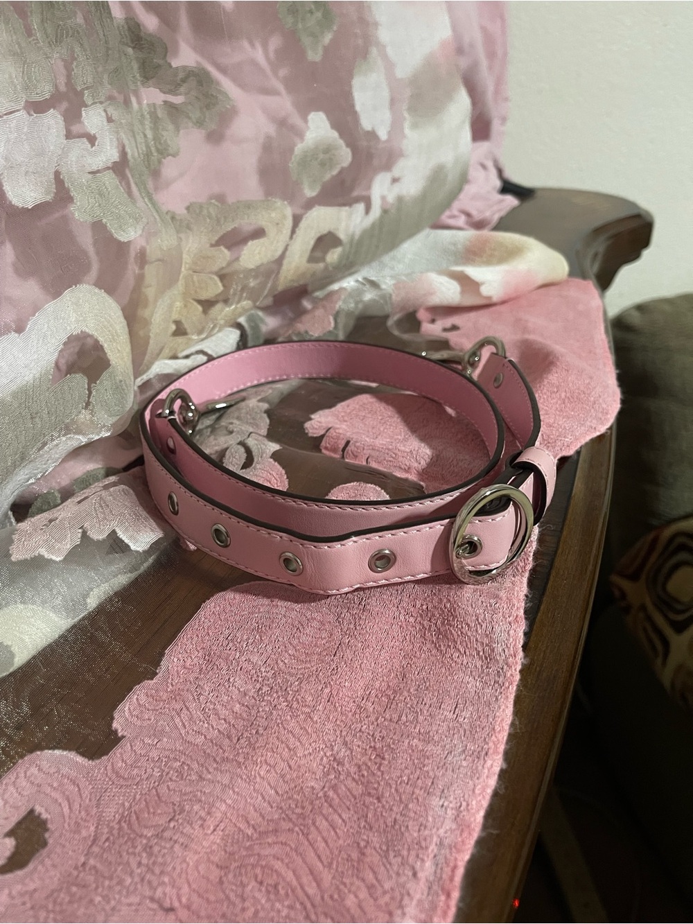 Coach Leather pink replacement strap for handbag. From a SoHo bag. - Picture 3 of 8